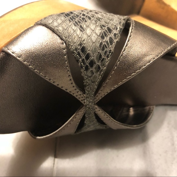Steve Madden Platform Heels - Picture 3 of 3